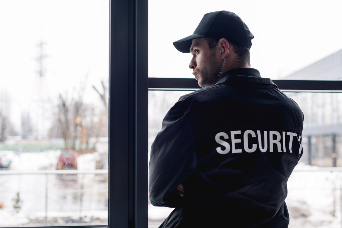 Guardian National Security guard earphone Security Guard Services Compton