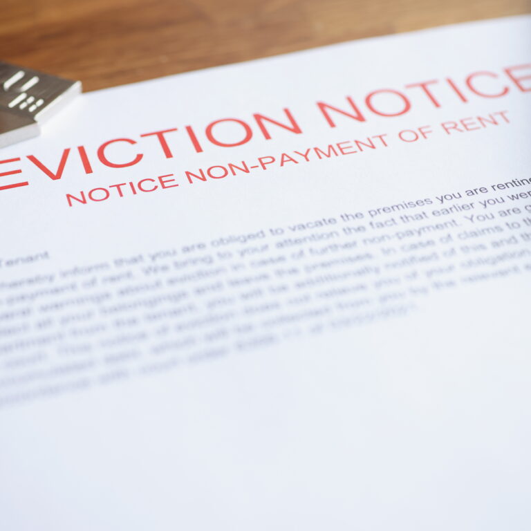 Can a Security Guard Evict a Tenant in California?
